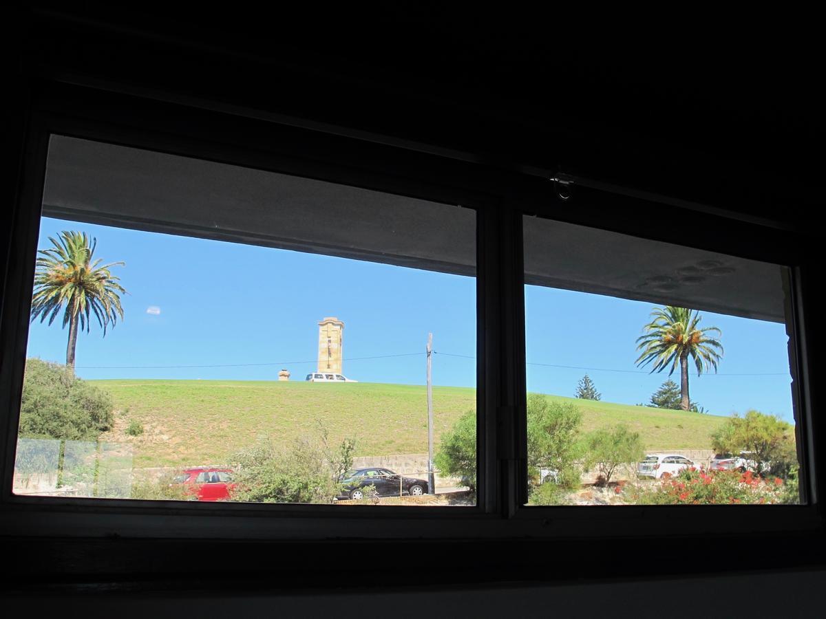 Studio 204 With Harbour, Ocean And Sunset Views From The Balcony فريمانتل المظهر الخارجي الصورة